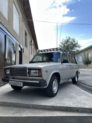 vaz 2104 srochniy sotiladi yili 2012
