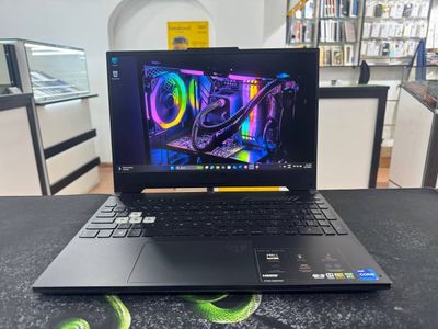 Продам игровой Asus Tuf F15 в идельном сострянии, как новый