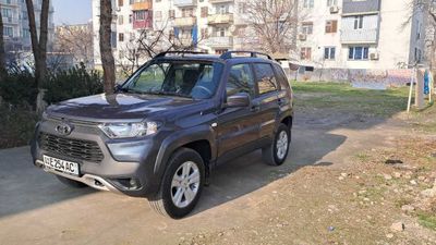 LADA NIVA травел сотилади 2022, холати янги