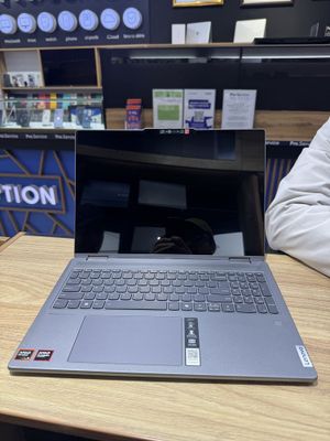 Noutbuk Lenovo Yoga