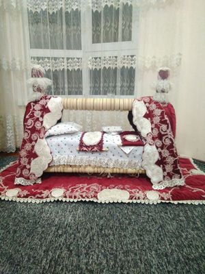 Beshik sotiladi yangi hamma narsasi bo 2 tadan