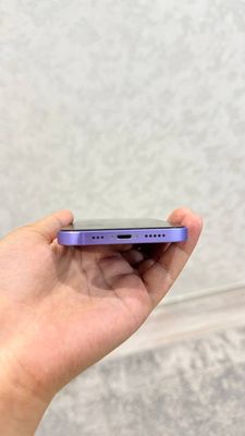 iPhone 12