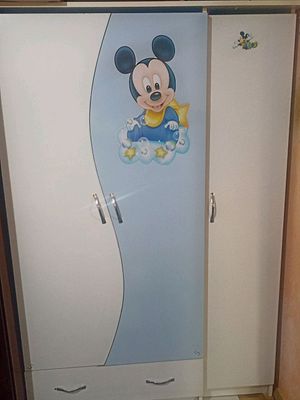 Детский шкаф.