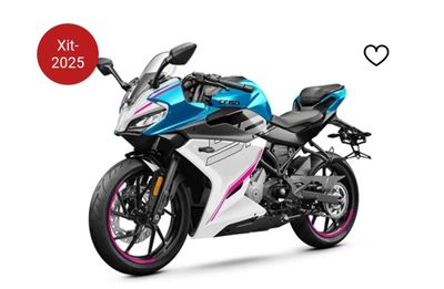 Motorcycle CFMOTO 250Sr