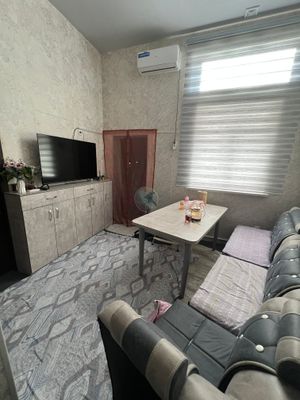Srochna sotiladi 42 000$ Bölishi