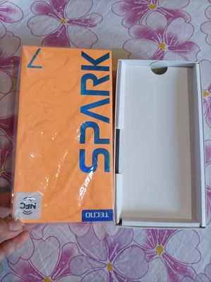 Smartfon TECNO SPARK7 8/32 (KF6M) Green