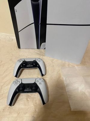 PlayStation 5 slim 1Tb