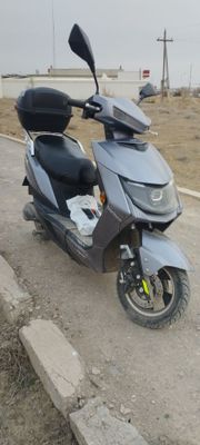 Продаётся электро скутер