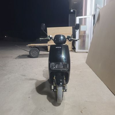 70 kim yuradi 80 ga chiqadi