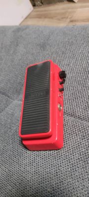Продам гитарную педаль эффекта JOYO Wah-2