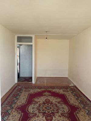 Kvartira Sotiladi 1 xonalik 3 etaj, Yangiyol Artikova