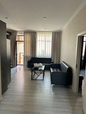 Срочно 4/4/8 Паркентский 100м²