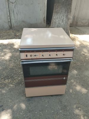 Продаётся газовая плита