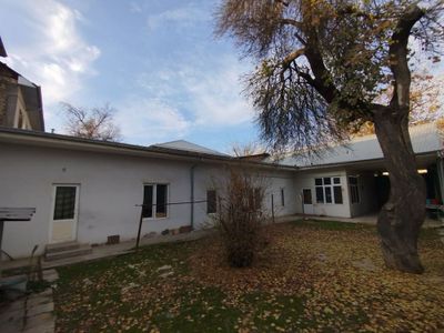 Продается участок-3,66 соток| фасад-12 м на Паркентском, Яшнабад