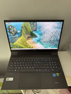 Hp Victus 16inch/i7/32/256/3050Ti