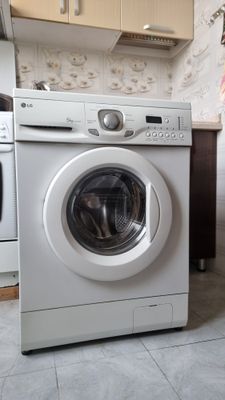 Стиральная машина LG 5 кг б/у