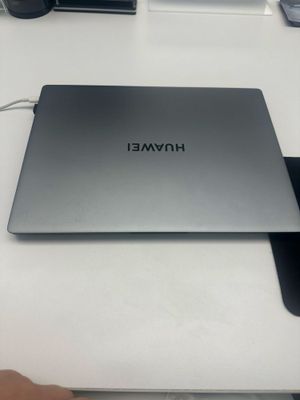 Продам ноутбук HUAWEI