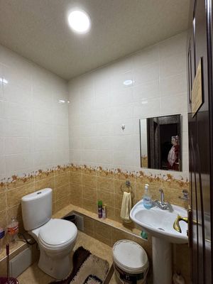 Квартира сотилади