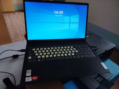 Lenovo ATHON silver AMD