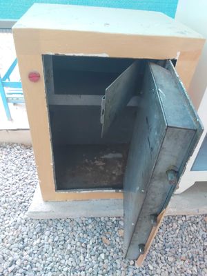 Советский несгораемый металический сейф