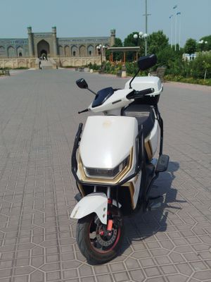Skuter elektronic