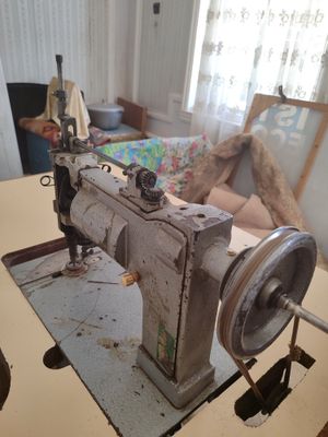 Popop mashina sotiladi