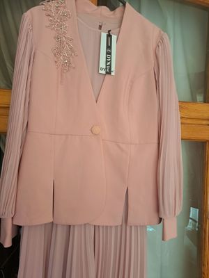 Turetskiy44 razmer 1800000 kiylmagan yengi