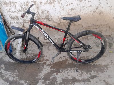 veloseped sotiladi
