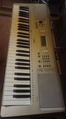 Оркестратор Yamaha ypt370 новый есть коробка