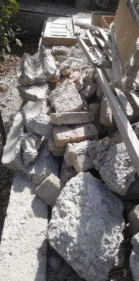 Beton bo'lak Sotiladi