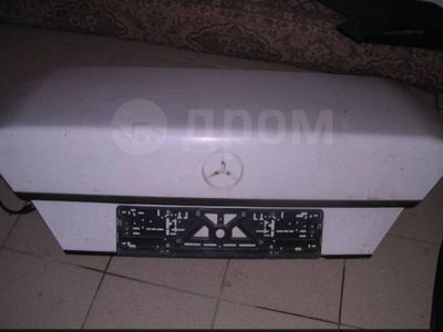 W124 orqa kapot rangi radnoy oq