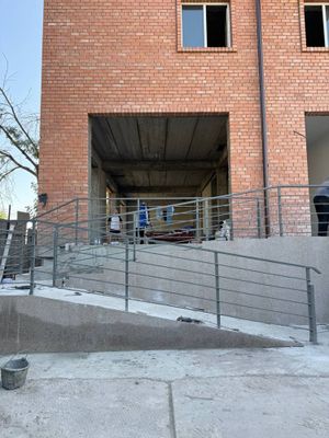 Не жилое помещение вдоль дороги. 120м2
