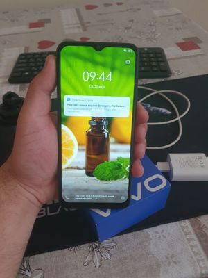 Vivo y20 4 gb 64 gb