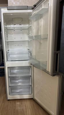 Продается холодильник Samsung