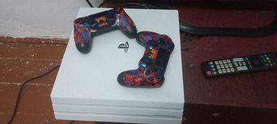 PlayStation 4 Pro (PS4 Pro) +televizor 43LG