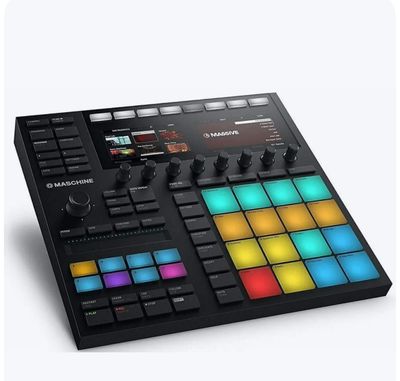 Maschine MK3 контроллер от Native Instruments