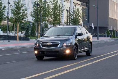 Cobalt 2025 midnight mokriy asfalt bez probeg