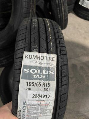 195/65R15 Kumho Solus Ta21