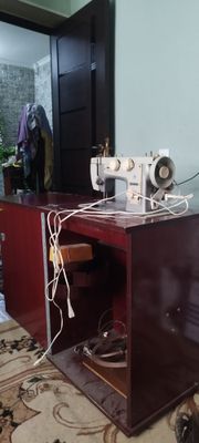 Продаю швейную машинку Подольск