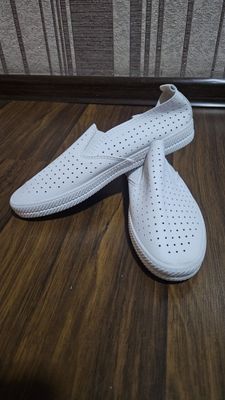 Новые женские слипоны