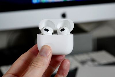 Apple AirPods 3 Dubai Premium 2024 Version Yetkazib Berish xizmati