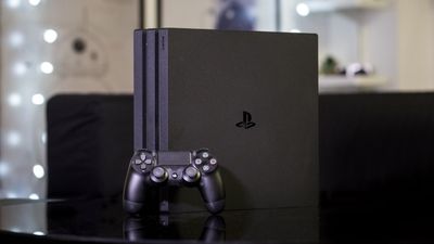 Playstation 4 Pro 1Terrabayt hammer uyinla yozilgan