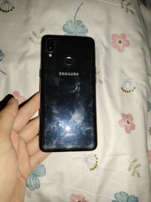 A 10 s   telefon sastayana si yahshi