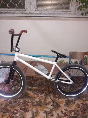 Продам bmx в отличном состоянии.