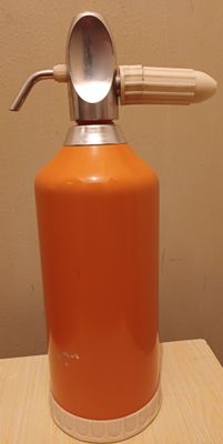 Сифон для газировки СССР