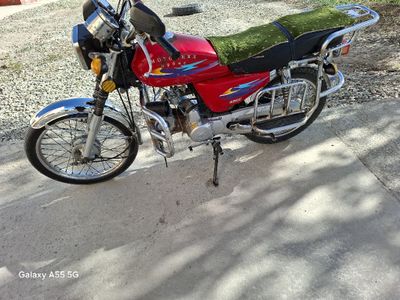 Irbis moto satiladi