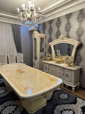 Продается мебель Б/У гостинный комплект на Учтепинском районе