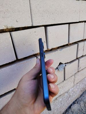 juda yaxshi telefon