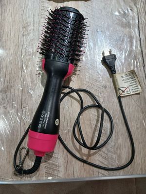 Фен щётка мощность-1200W