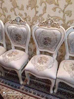 12 стулья, почти новые упакованные